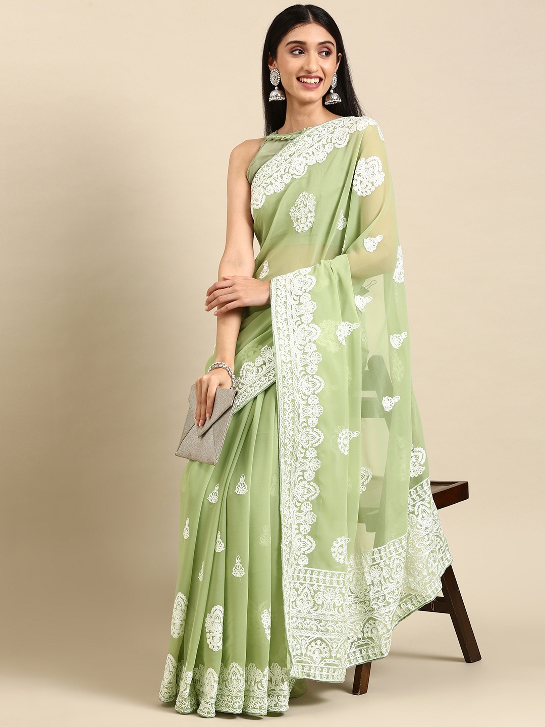 

VAIRAGEE Ethnic Motifs Embroidered Saree, Sea green