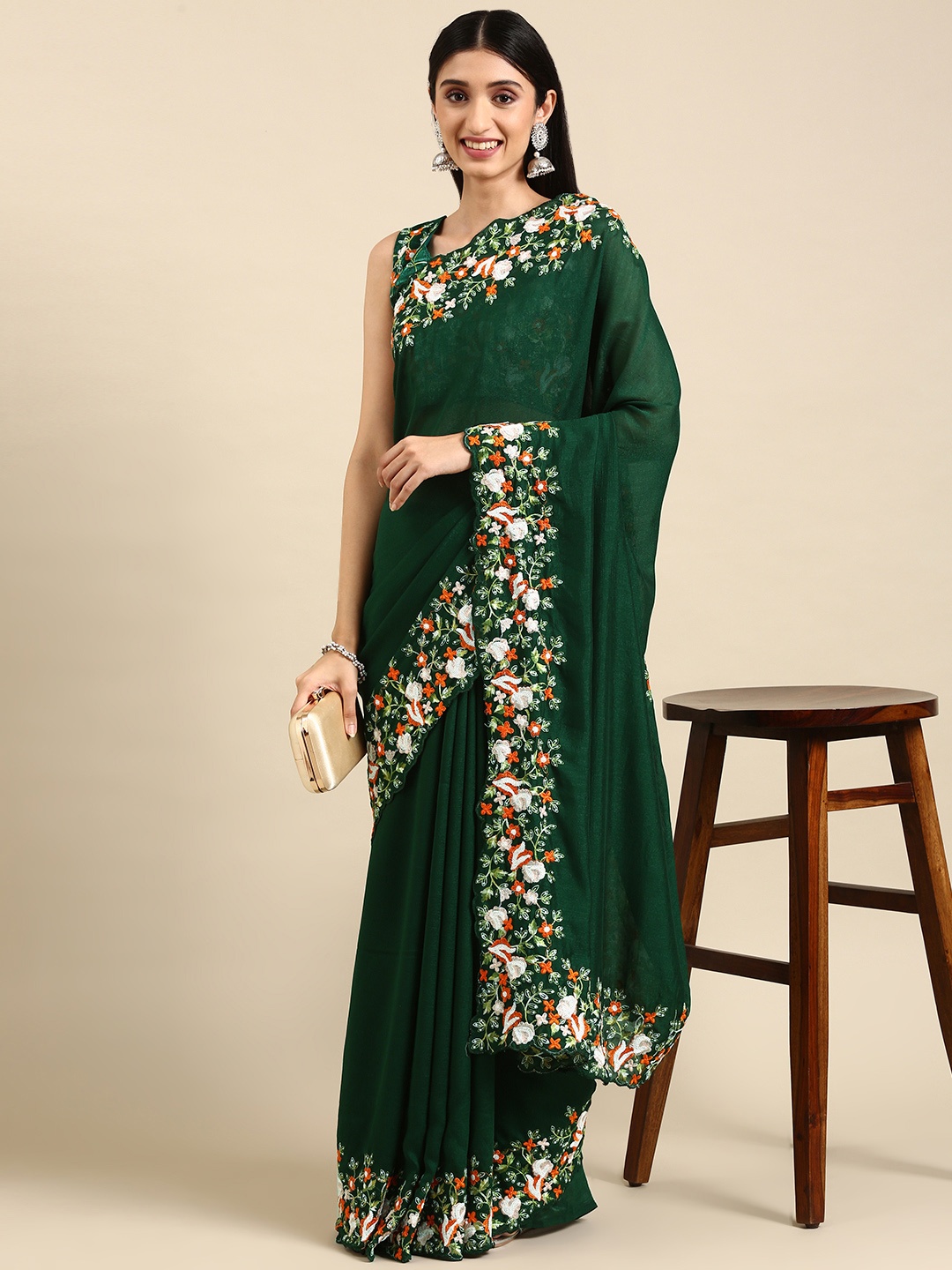 

VAIRAGEE Green Embroidered Saree