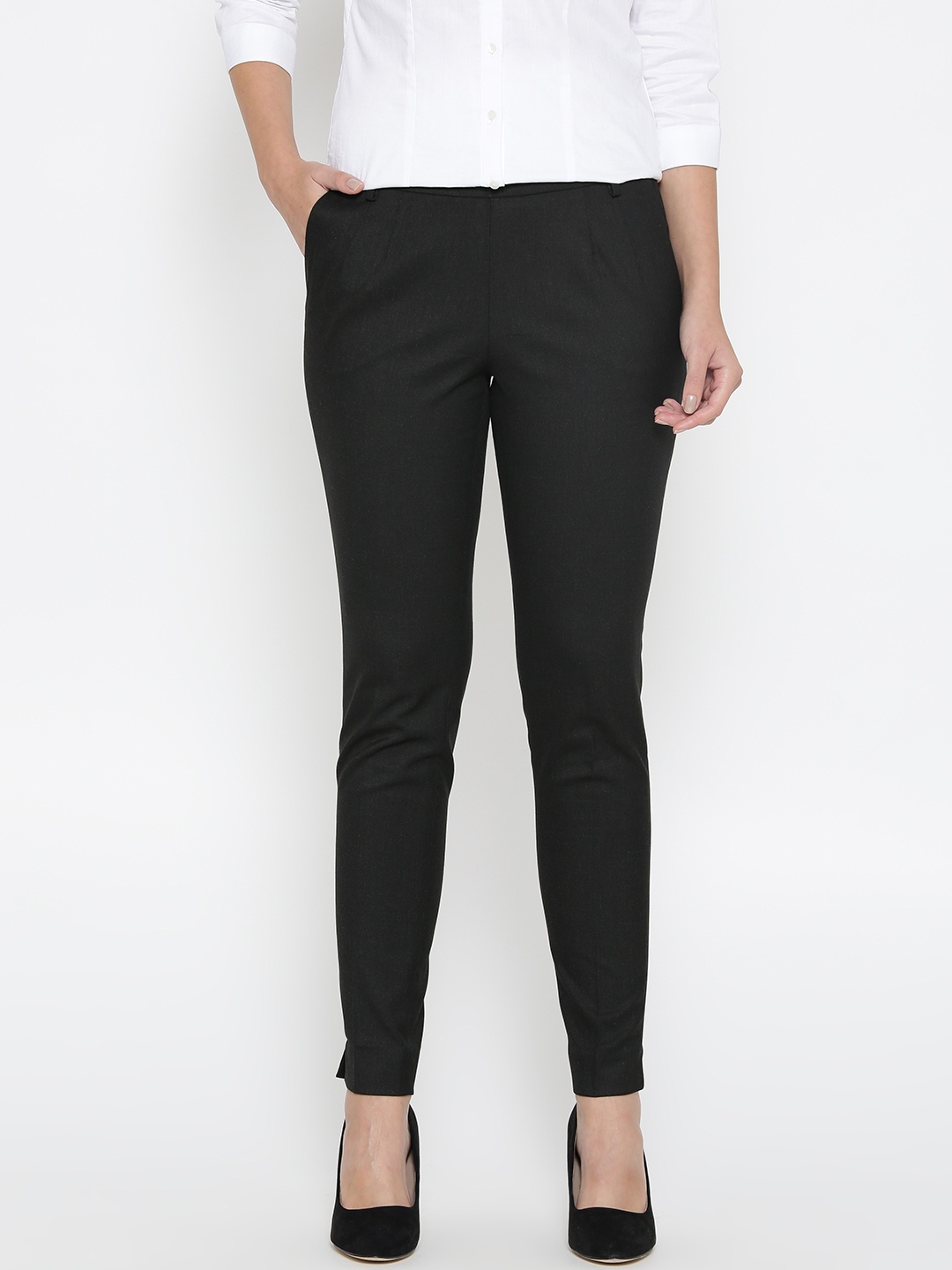 

Wills Lifestyle Women Black Slim Fit Solid Formal Trousers