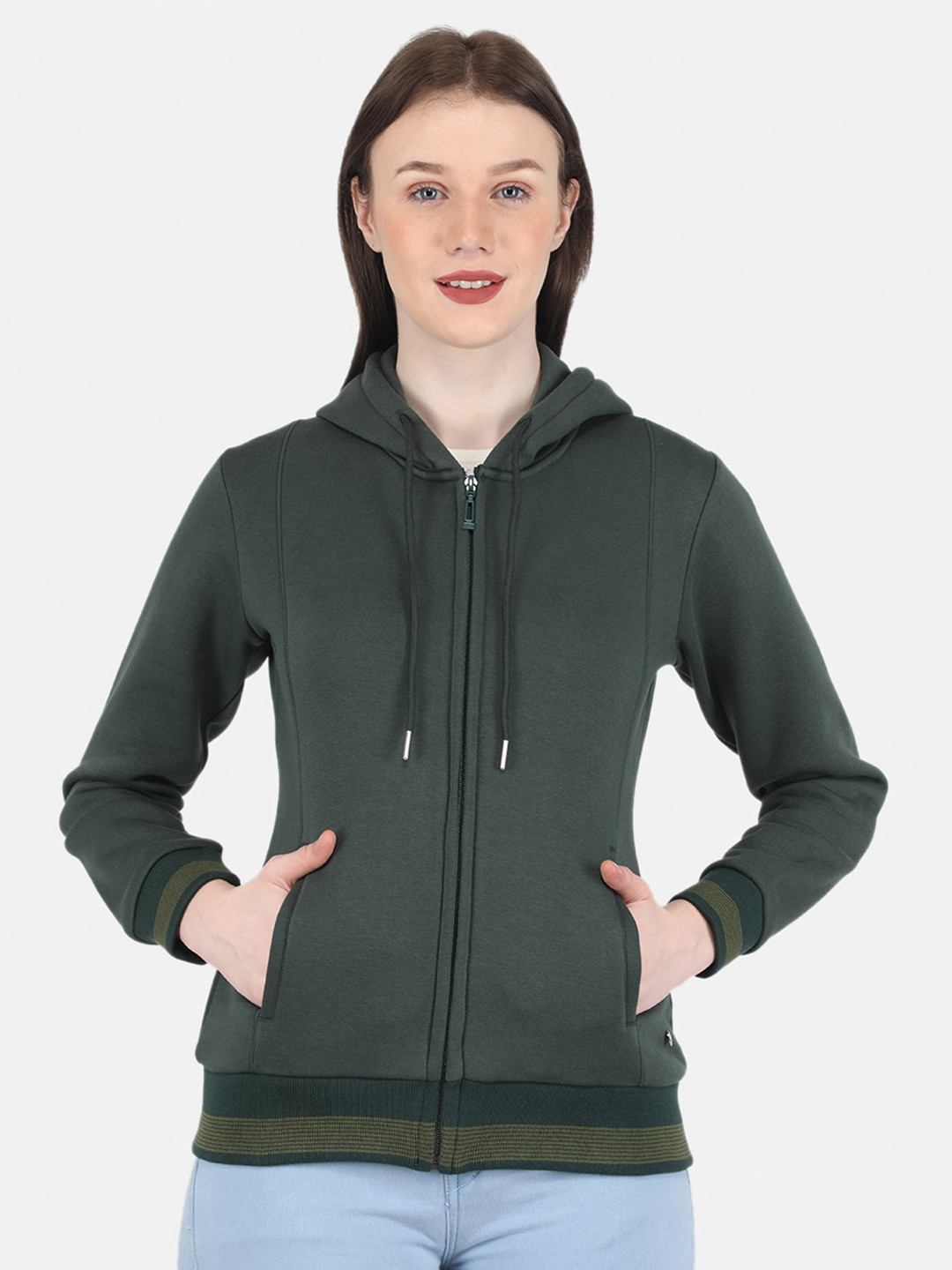 

Monte Carlo Women Green Sweatshirt