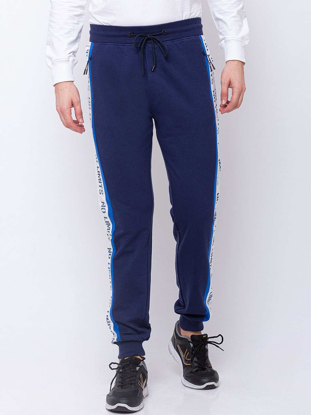 

Status Quo Men Navy Blue Typography Printed Cotton Joggers