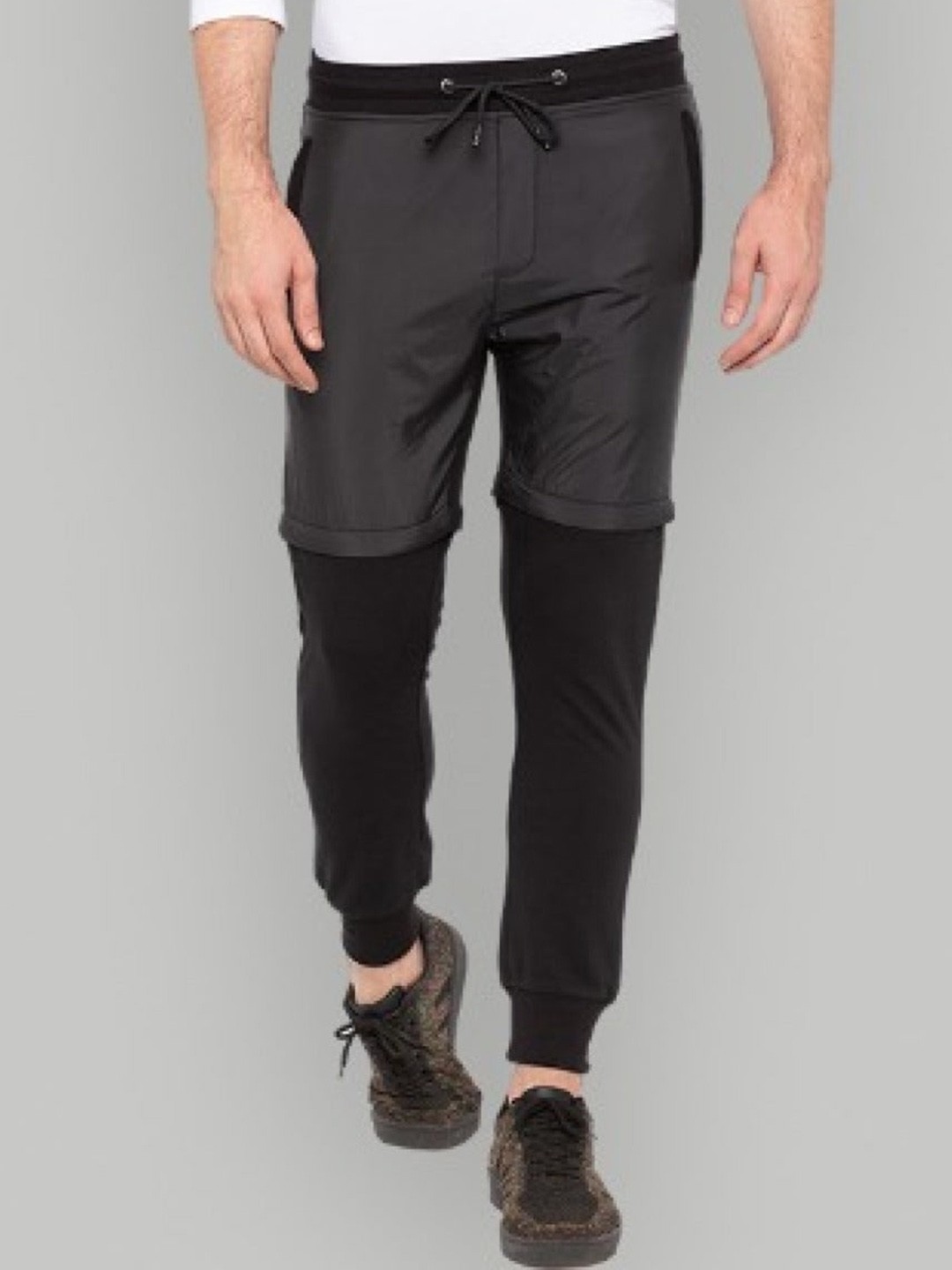 

Status Quo Men Black & Grey Colorblocked Cotton Joggers