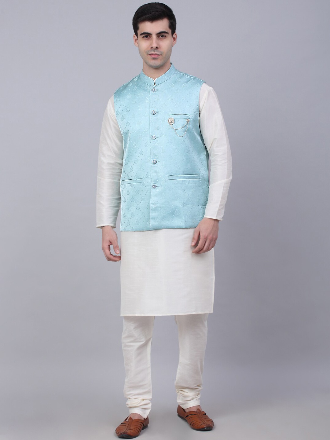 

Jompers Men White Kurta with Churidar & Nehru Jacket