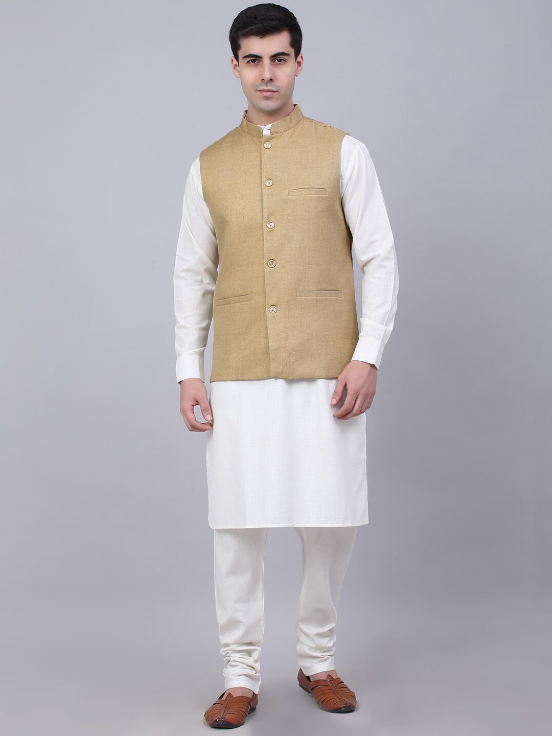 

Jompers Men White Kurta with Churidar & Nehru Jacket