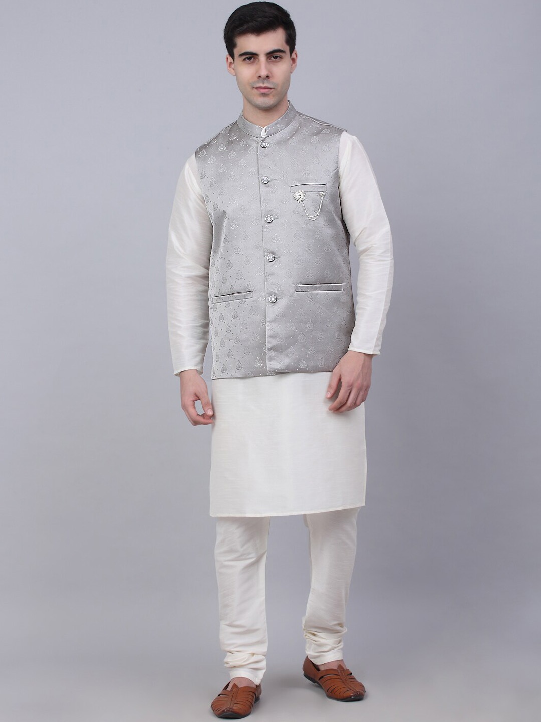 

Jompers Men White Kurta with Churidar & Nehru Jacket
