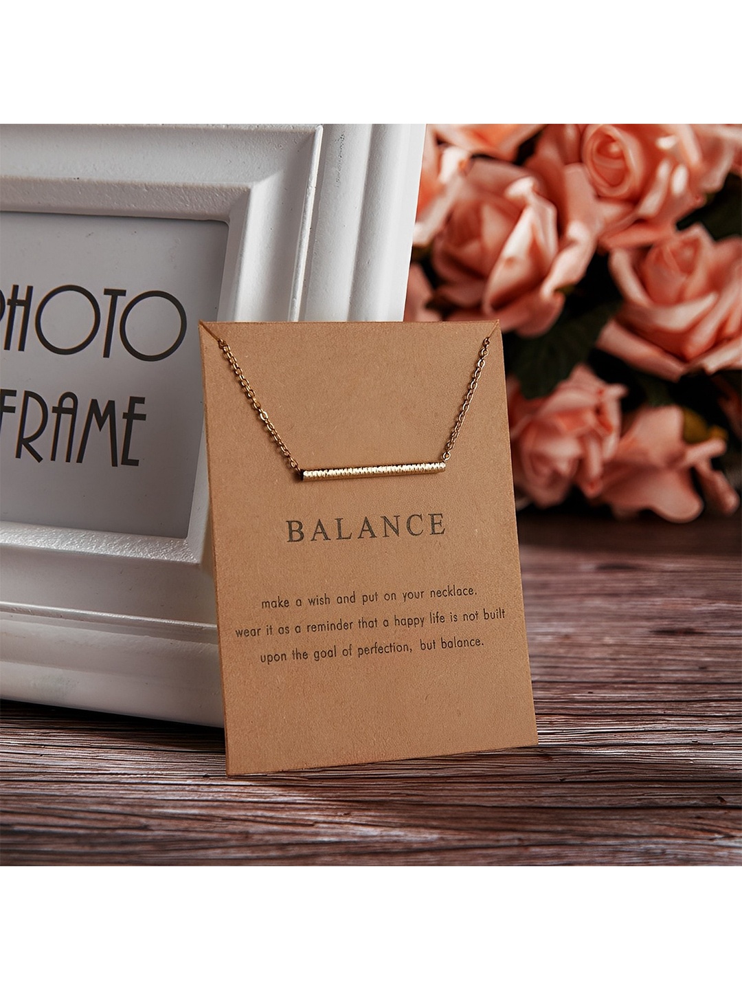 

Pinapes Unisex Gold-Toned Gold-Plated Necklace