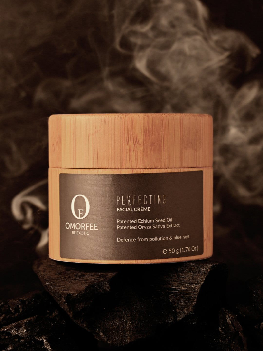 

OMORFEE Perfecting Facial Maoisturising Creme 50gm, Off white