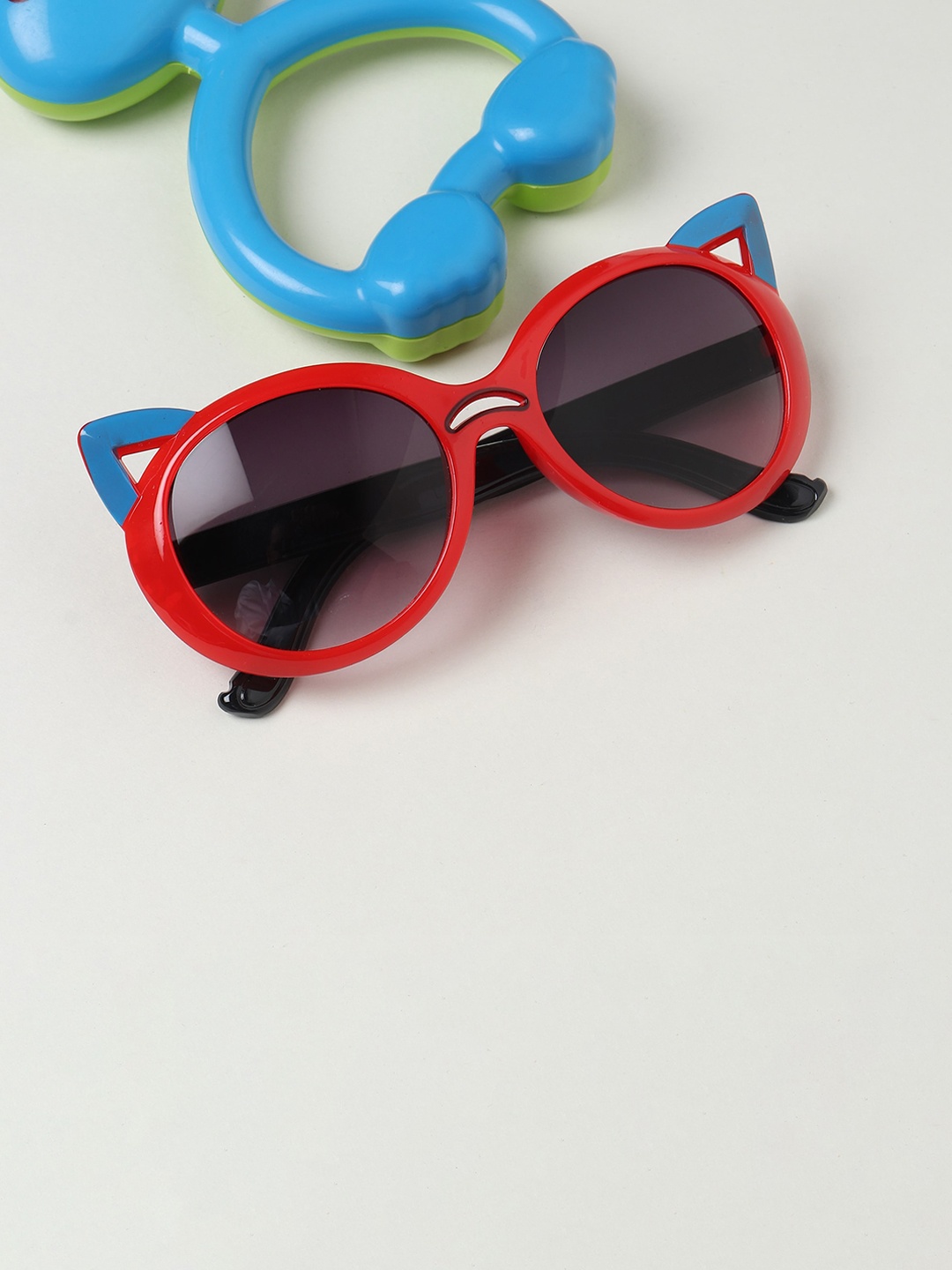 

FROGGY Kids Black Lens & Red Cateye Sunglasses FG-2027