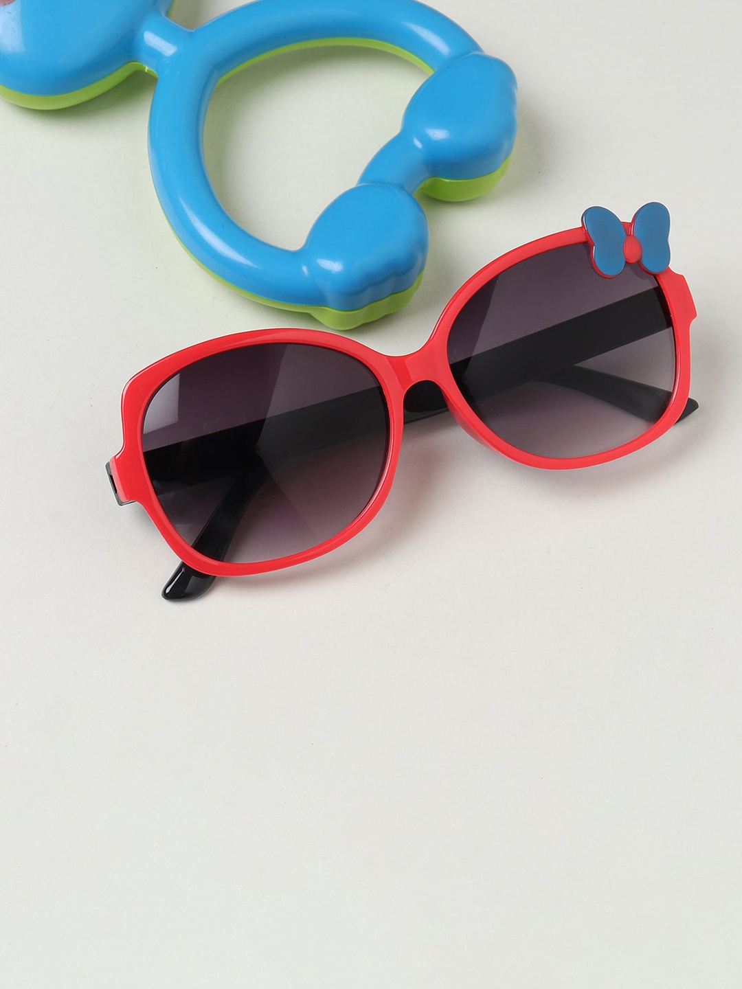 

FROGGY Unisex Kids Black Lens & Red Square Sunglasses
