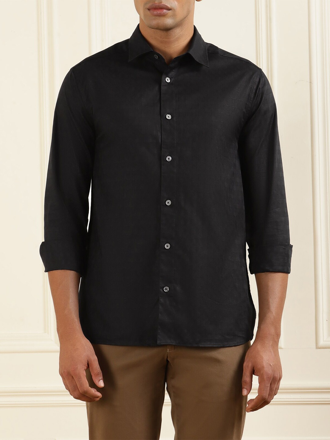 

Ted Baker Men Black Comfort Casual Shirt