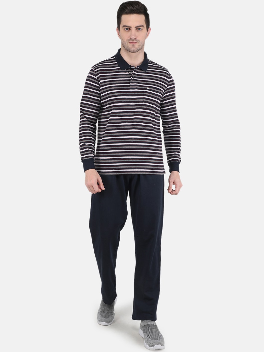 

Monte Carlo Men Plus Size Navy Blue Striped Tracksuits