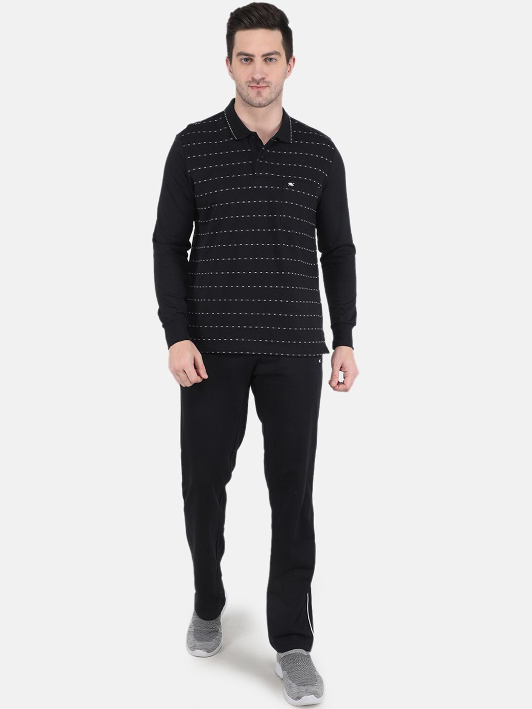 

Monte Carlo Men Black Striped Cotton Tracksuits