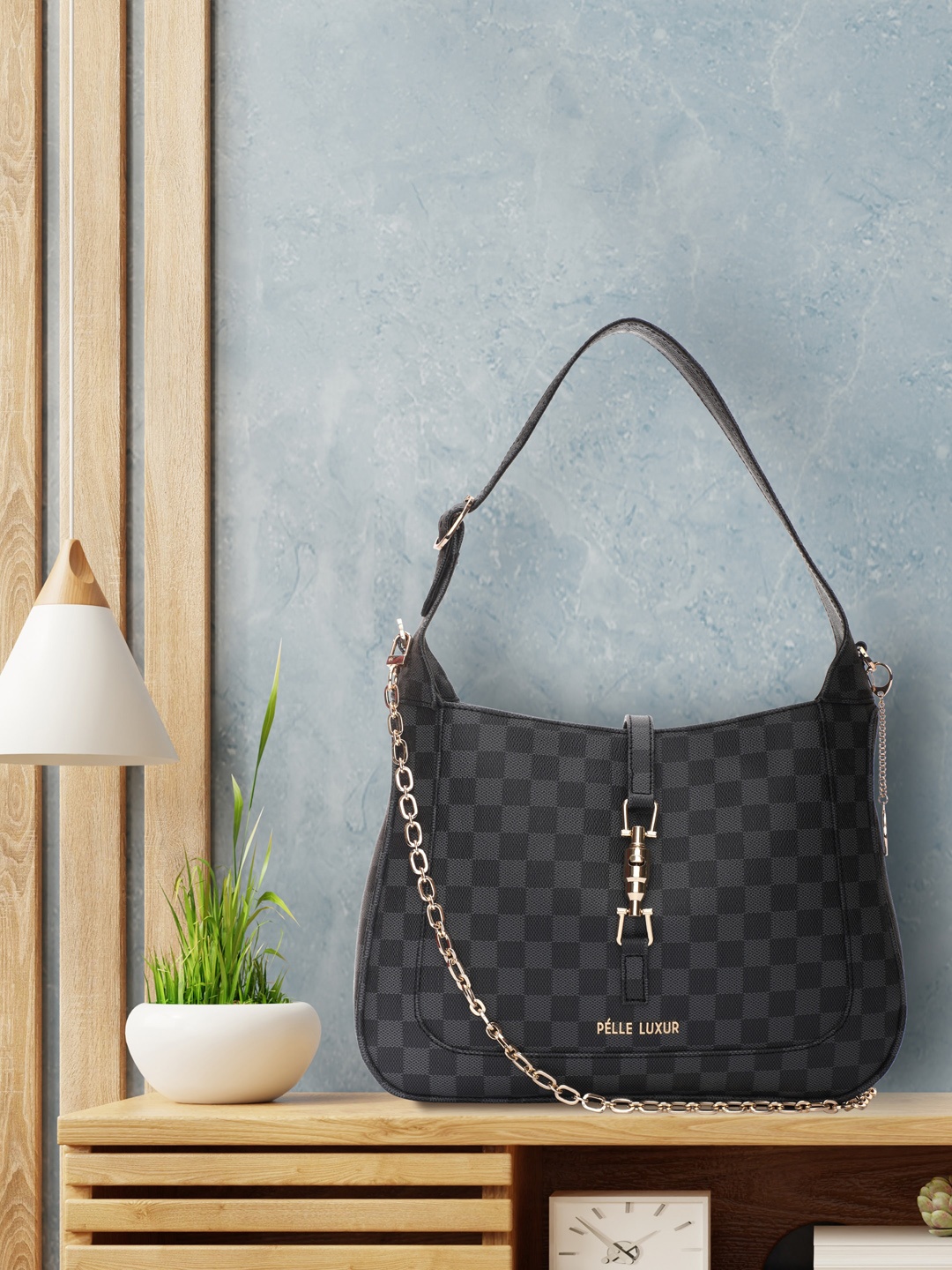 PELLE LUXUR Women Black Checked PU Shopper Shoulder Bag
