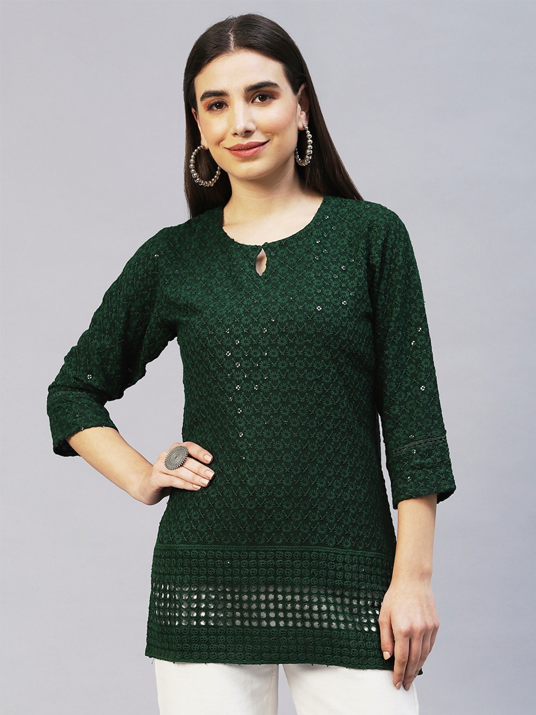 

POONAM DESIGNER Green & Silver-Toned Viscose Rayon Embroidered Embellished Tunic
