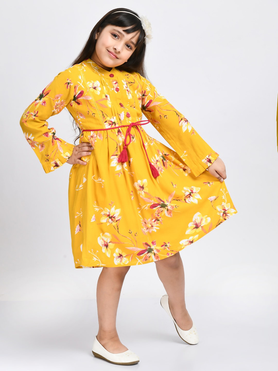 

Bella Moda Girls Yellow & Red Cotton Floral Dress