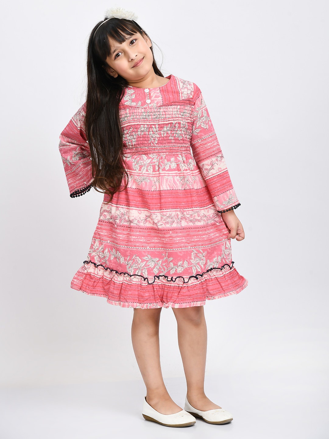 

Bella Moda Girls Pink & White Cotton Floral Dress
