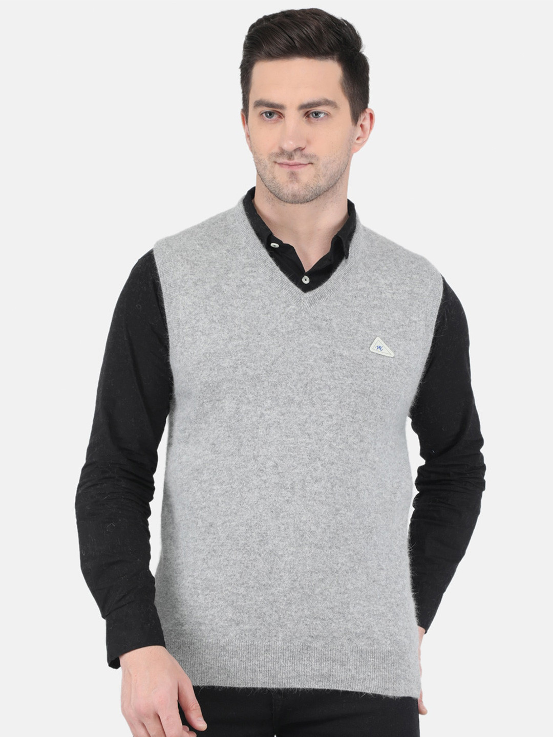 

Monte Carlo Men Grey Sweater Vest with Ribbed Detail