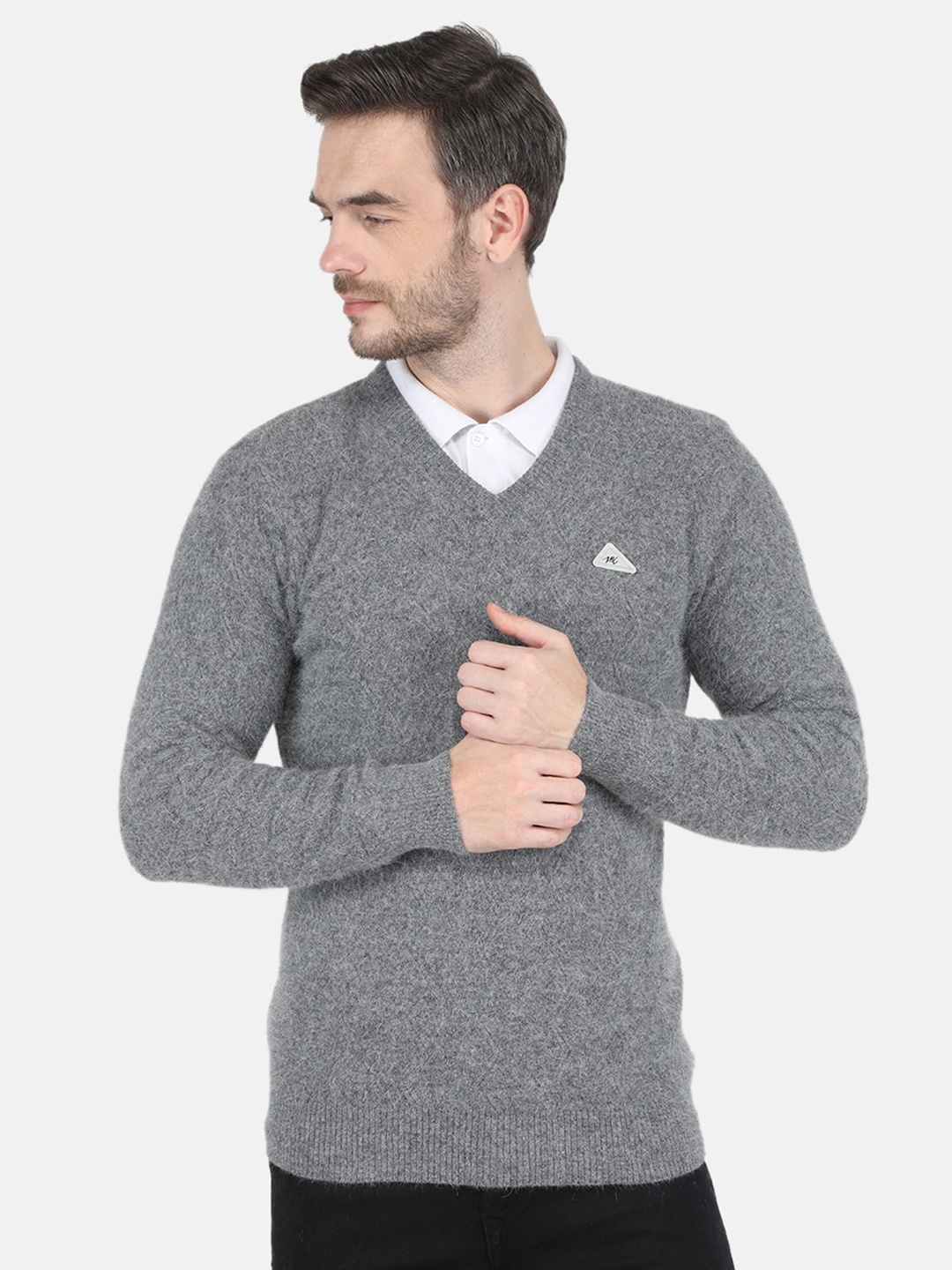 

Monte Carlo Men Grey Solid Pullover