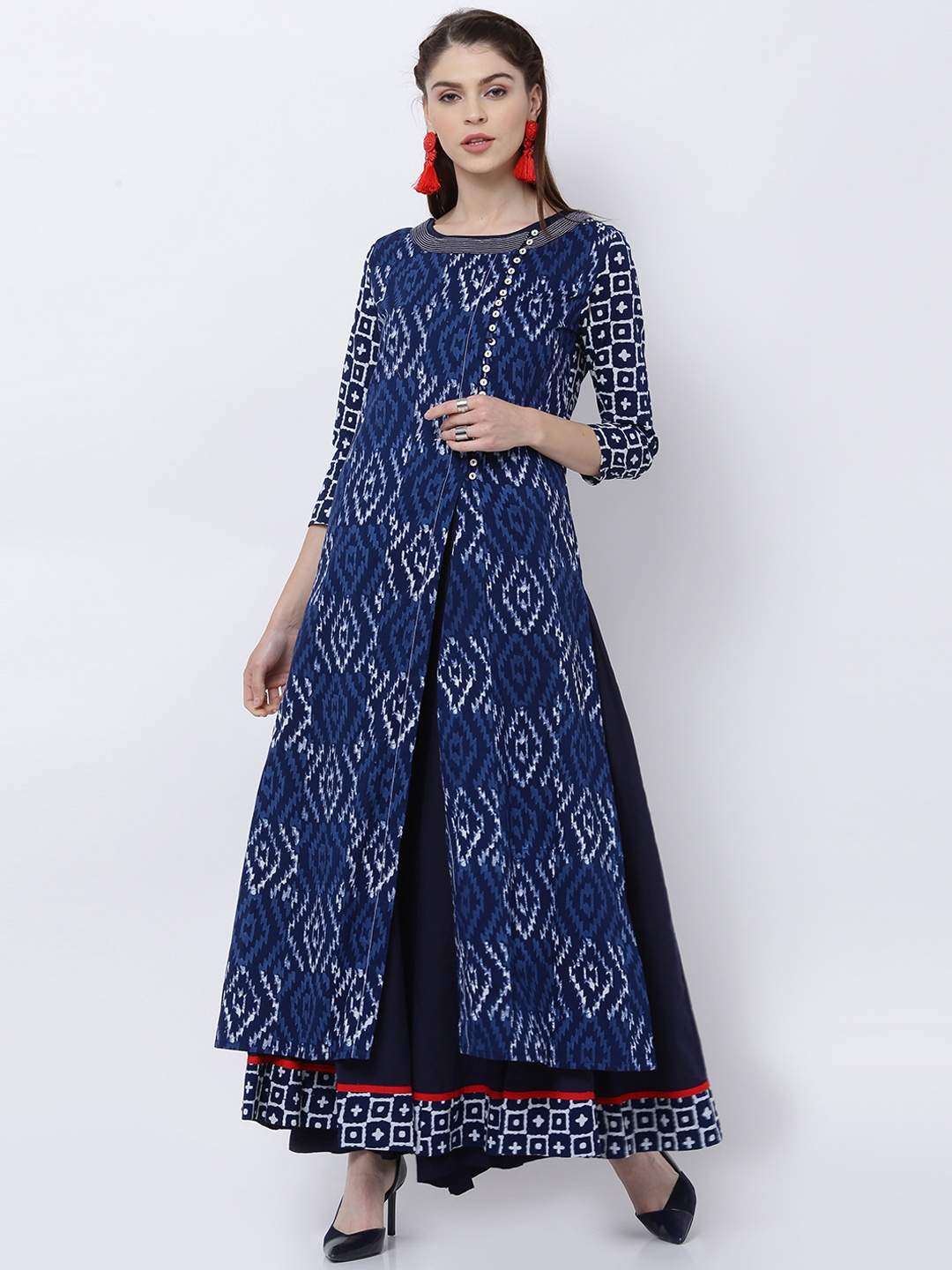 

Vishudh Women Navy Blue & White Printed Anarkali Kurta