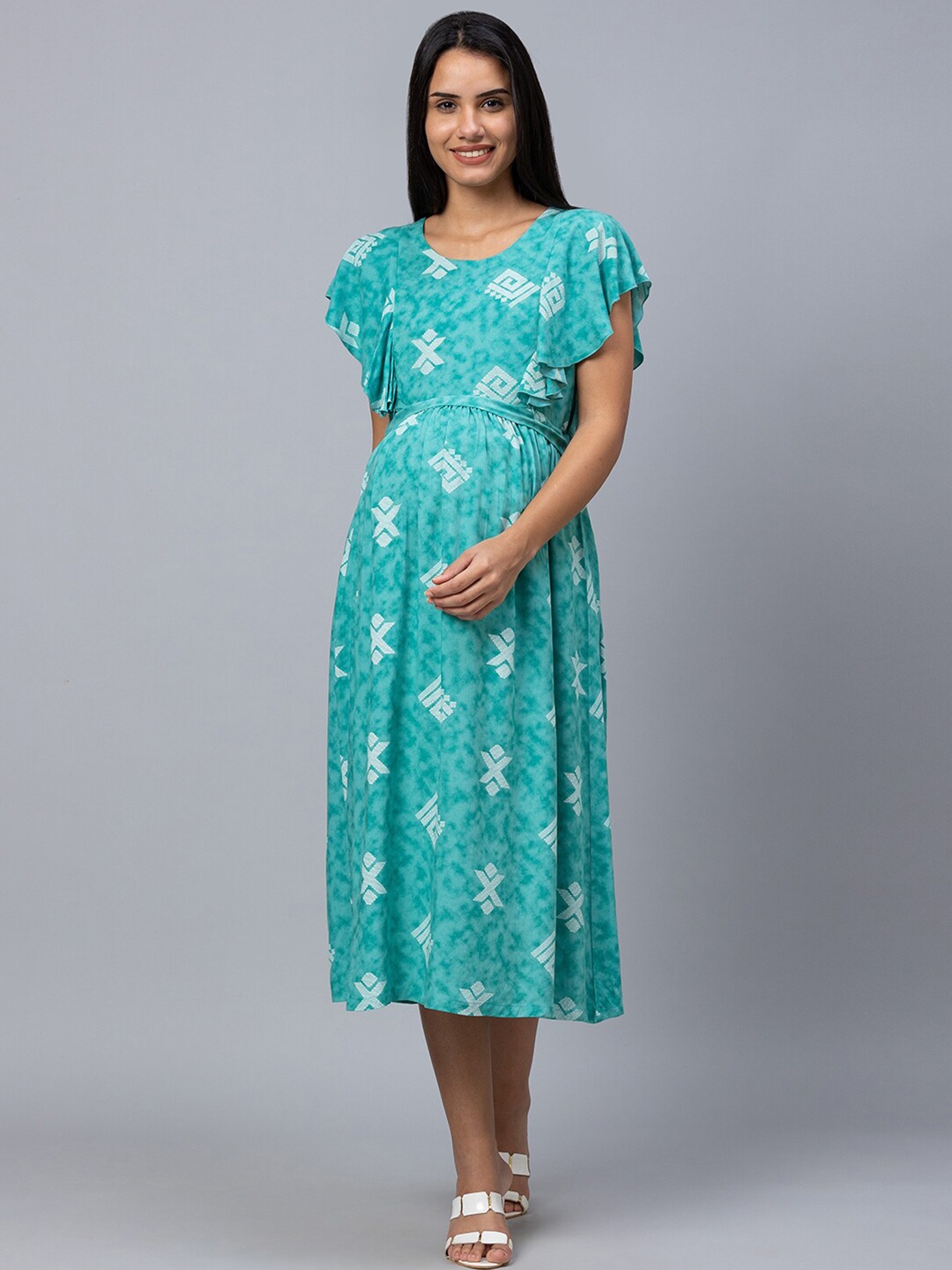 

AV2 Turquoise Blue Geometric Printed Fit And Flare Maternity Dress