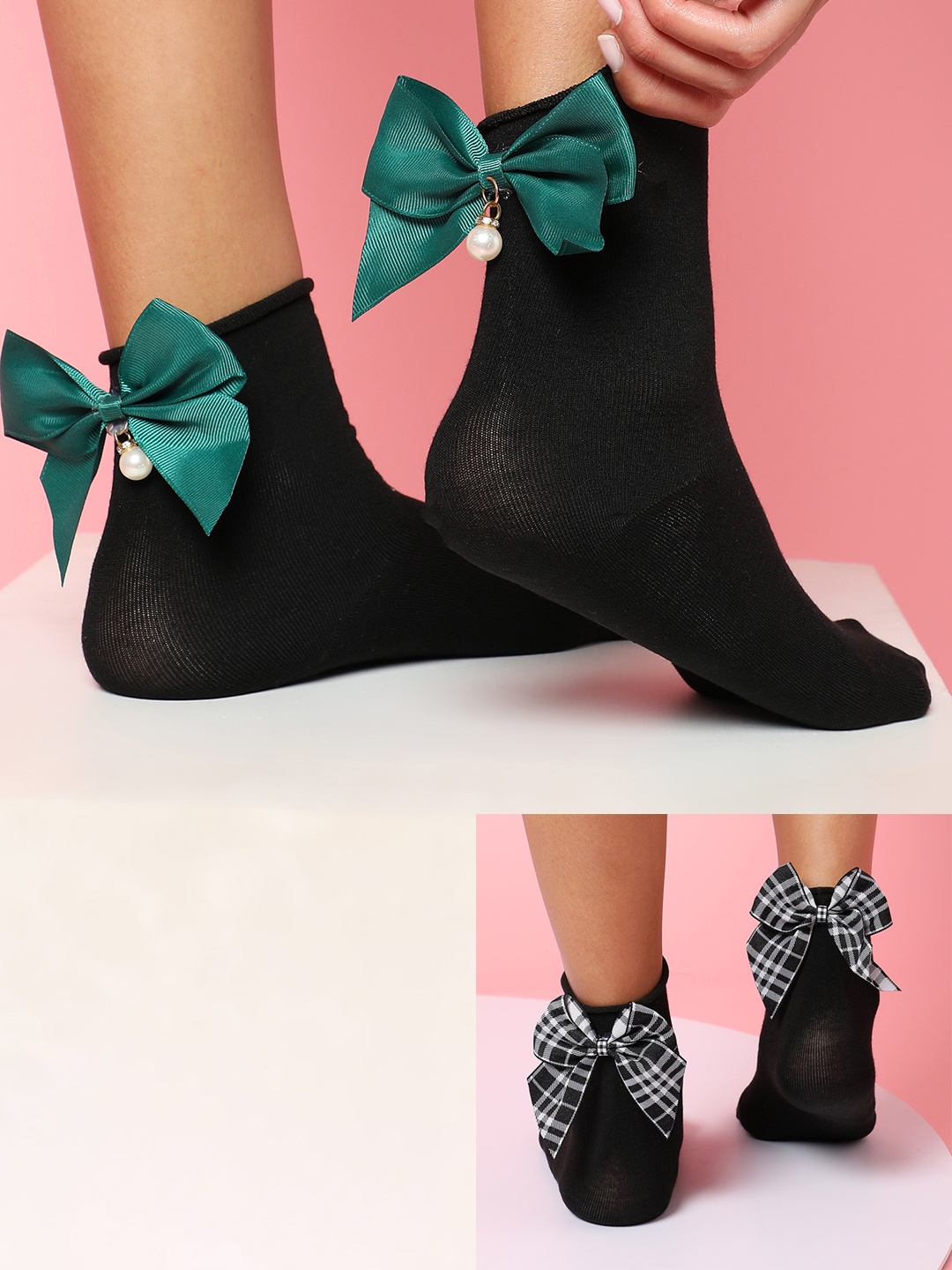 

HAUTE SAUCE by Campus Sutra Women Pack Of 2 Black Solid Bow Ankle Length Socks