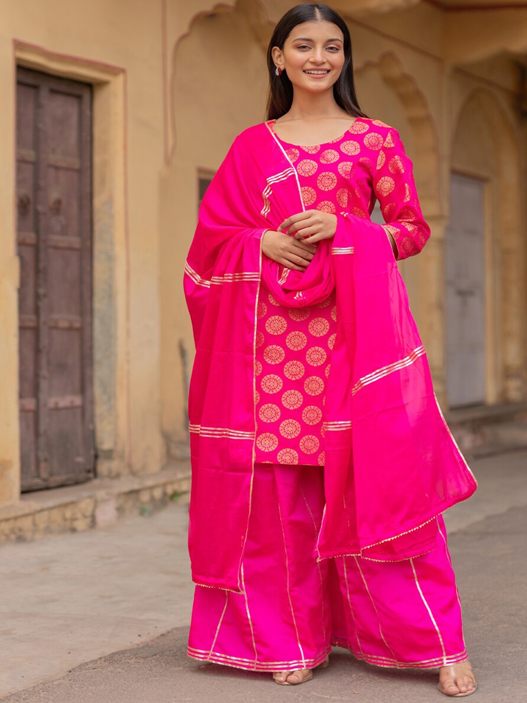 

Geroo Jaipur Women Pink Kurta with Sharara & With Dupatta