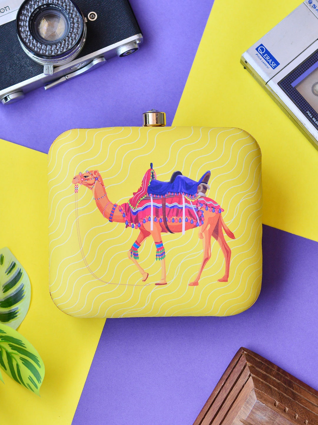 

ARTKLIM Yellow & Blue Printed Box Clutch