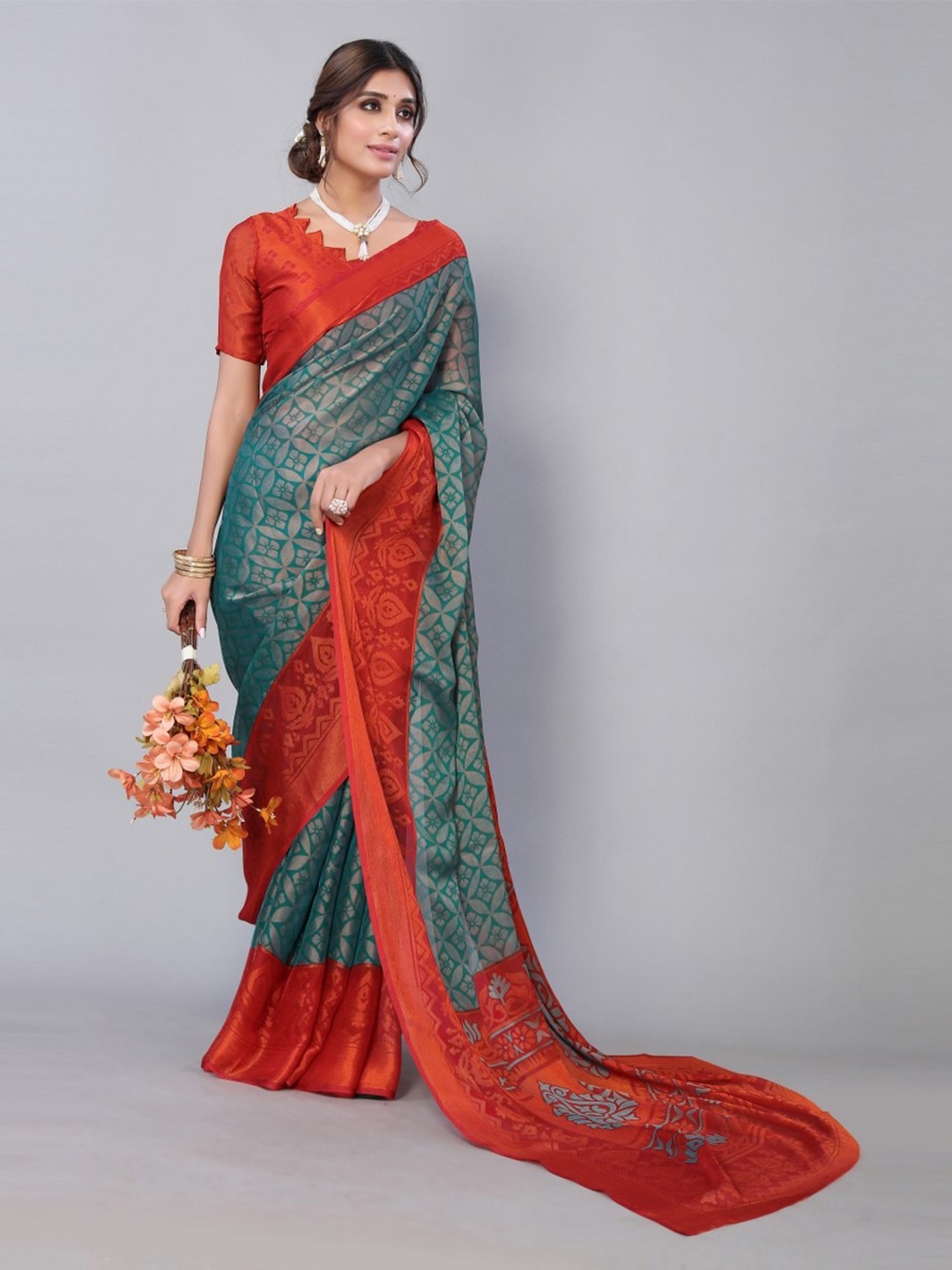 

KALINI Teal & Red Floral Printed Saree