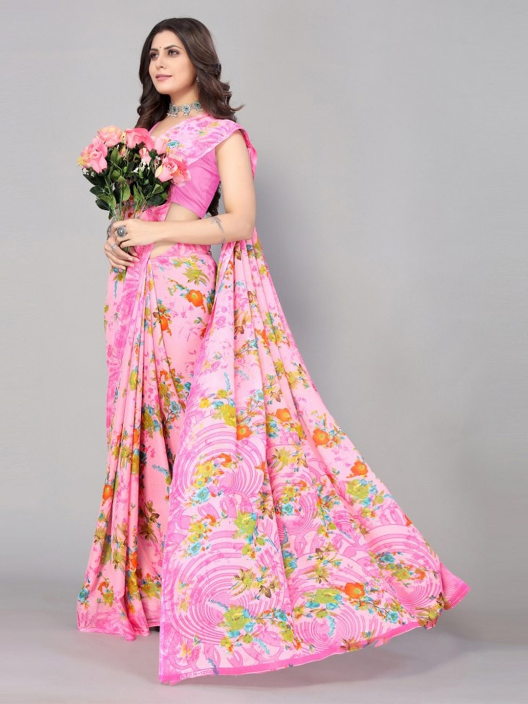 

KALINI Pink & Green Floral Printed Saree
