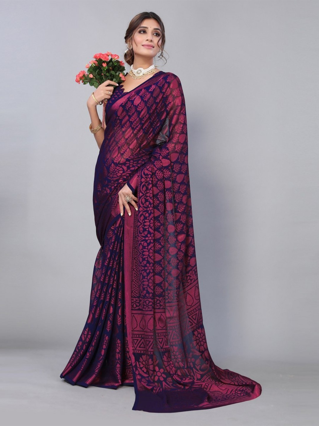

KALINI Navy Blue & Purple Floral Printed Saree