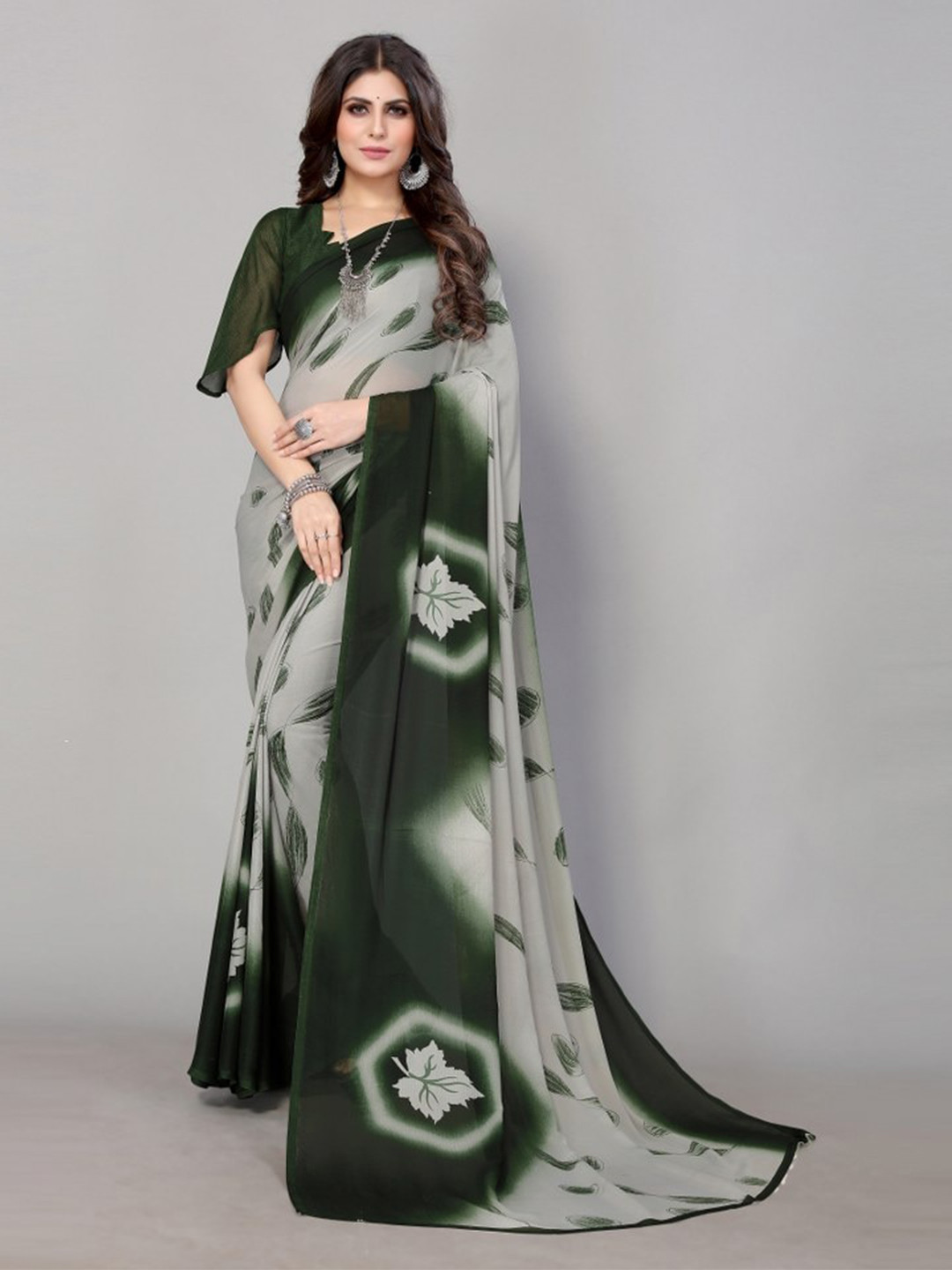 

KALINI Green & Grey Floral Printed Saree