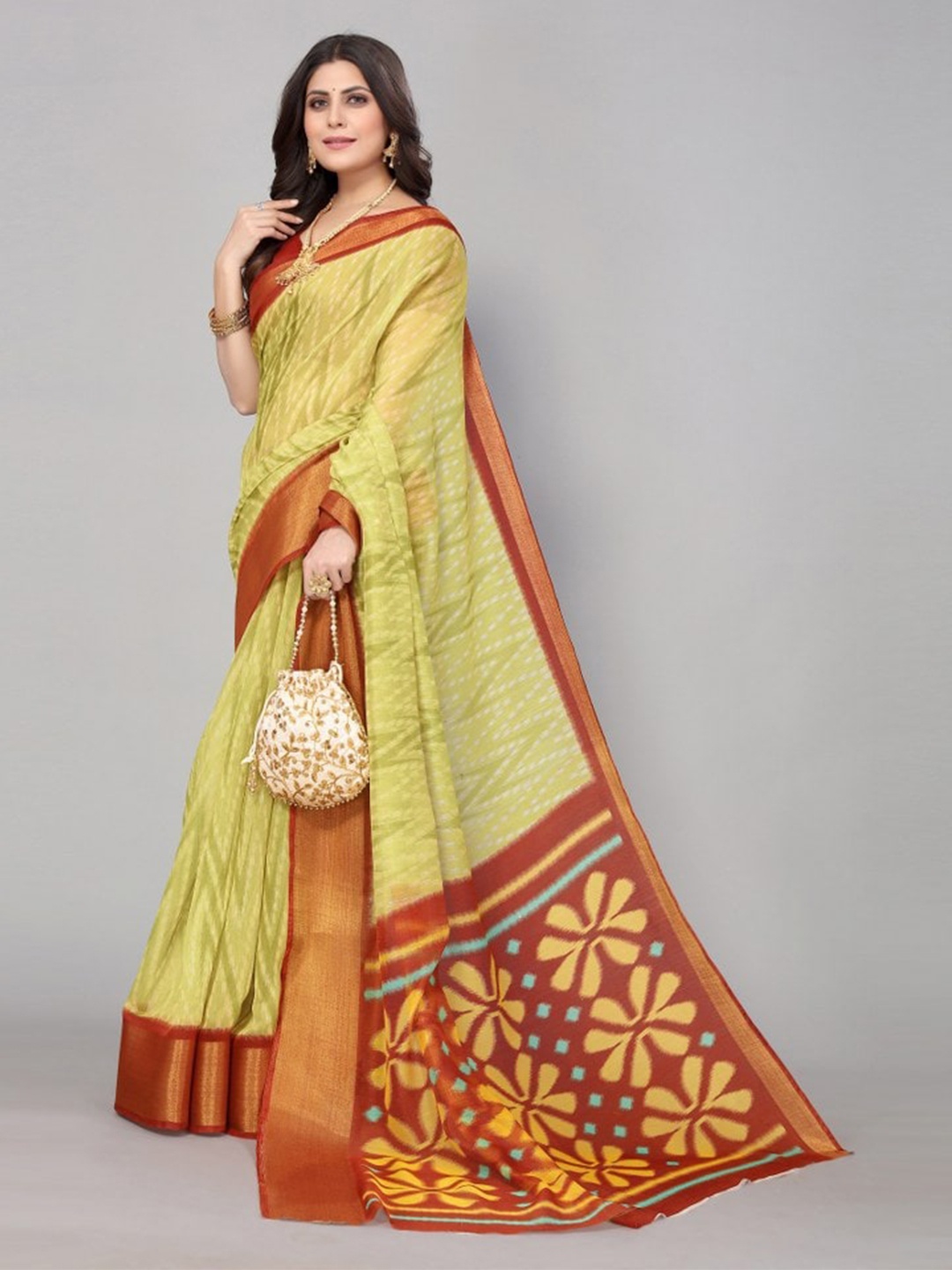 

KALINI Green & Red Zari Geometric Printed Saree