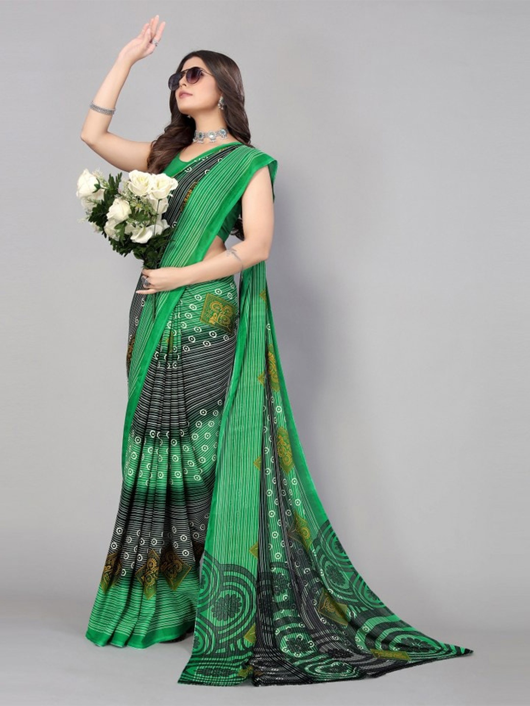 

KALINI Green & Grey Floral Printed Saree