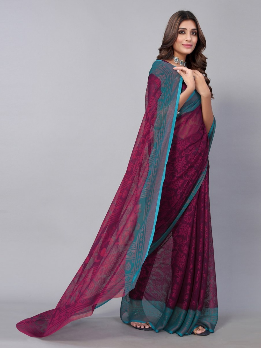 

KALINI Navy Blue & Maroon Floral Printed Saree