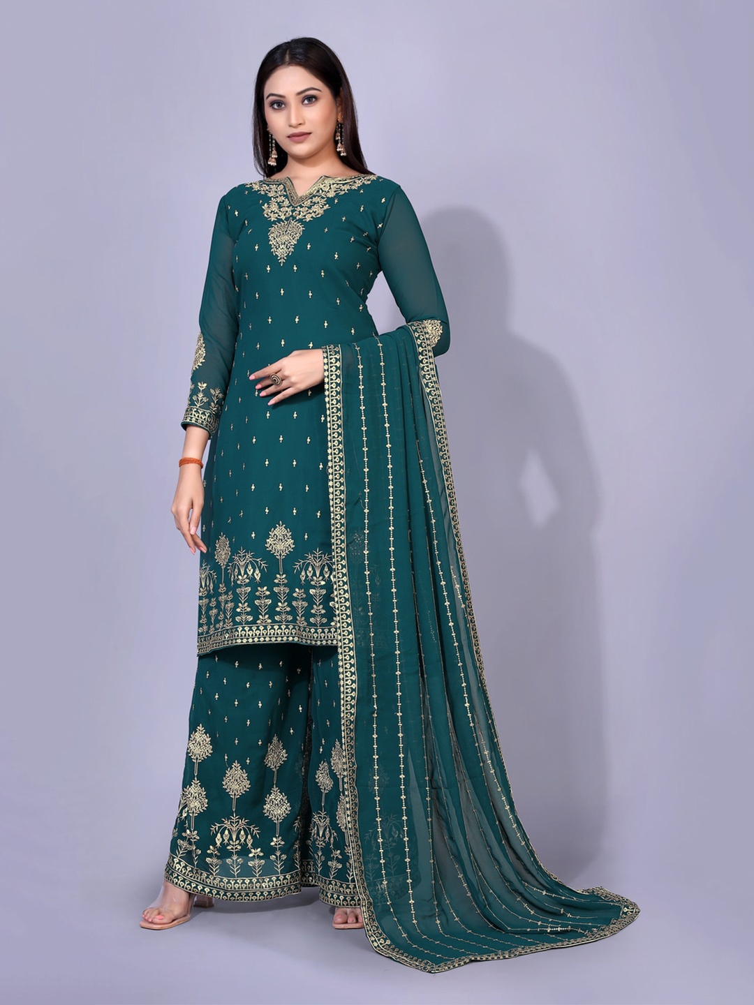 

kasee Green Ethnic Motifs Embroidered Sequinned Kurta with Palazzos & With Dupatta