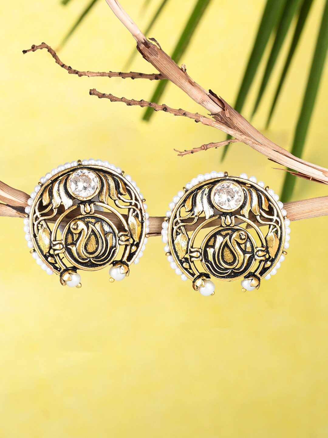 

Voylla Gold-Toned Contemporary Studs Earrings