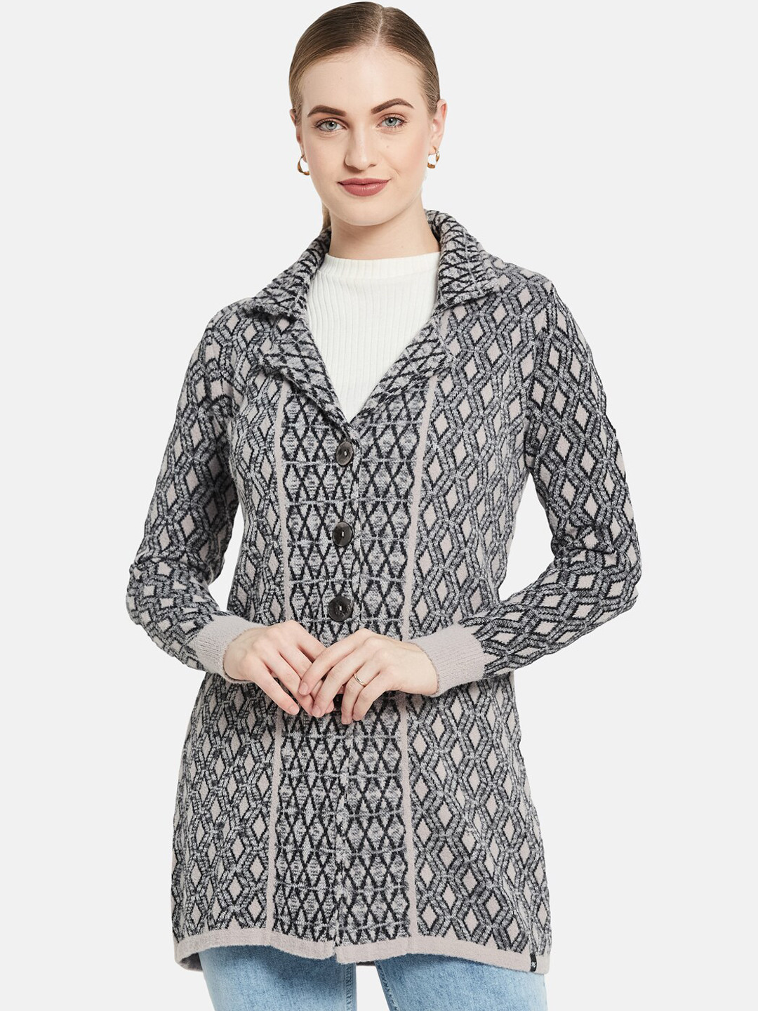 

Monte Carlo Women Black & Beige Printed Overcoats
