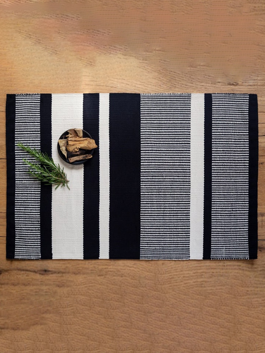 

THE little BIG STORE Black & White Printed Cotton Floor Dhurries