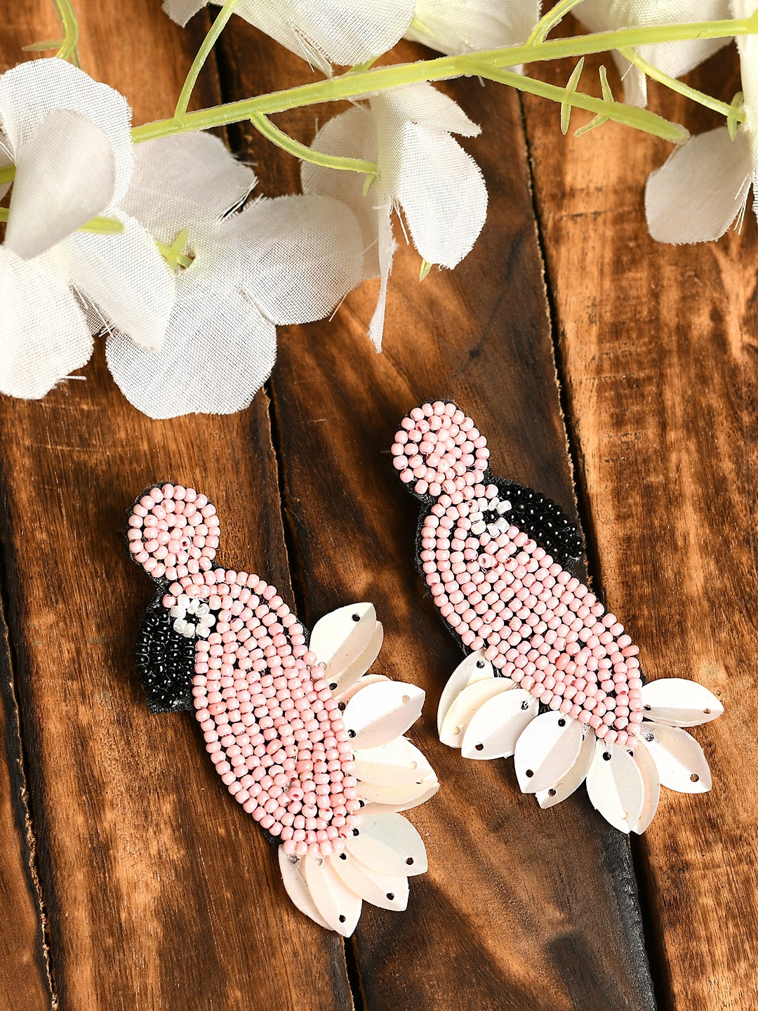 

Ratfanee Pink & White Contemporary Drop Earrings