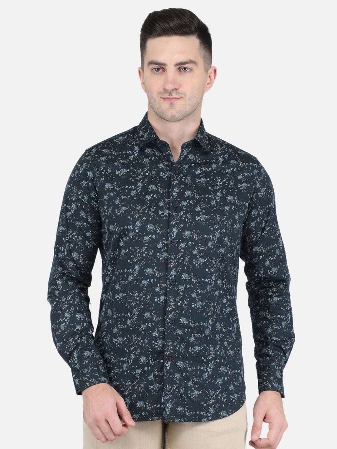 

Monte Carlo Men Navy Blue Slim Fit Floral Printed Casual Shirt