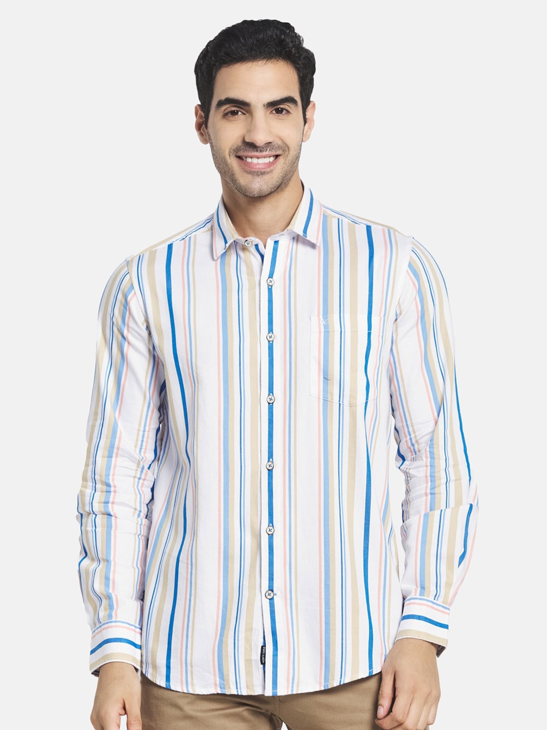

Monte Carlo Men White Striped Casual Shirt