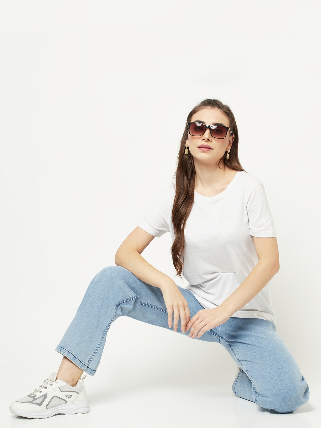 

Crimsoune Club Women Blue Wide Leg Stretchable Jeans