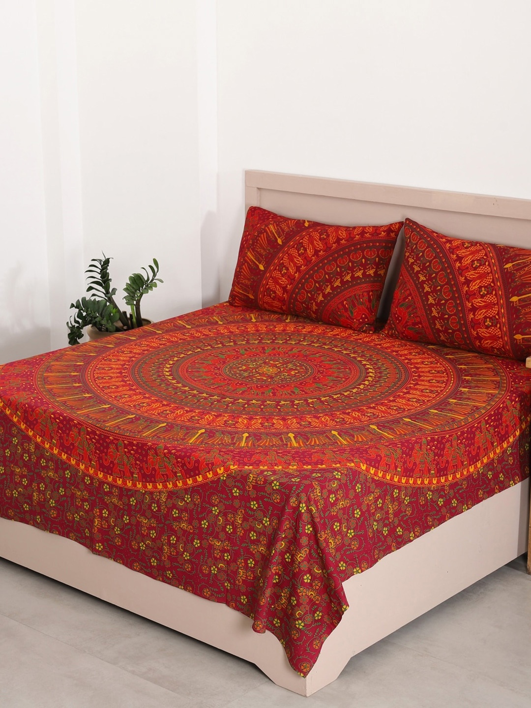 

HANDICRAFT PALACE Maroon & Yellow Printed 144 TC Cotton Queen Bedsheet & 2 Pillow Covers