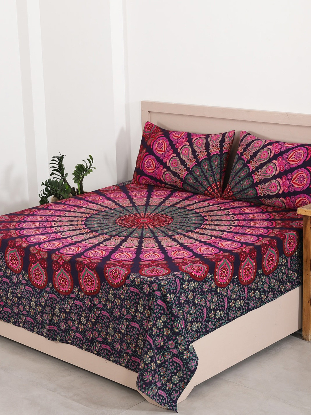 

HANDICRAFT PALACE Violet & Navy Blue Print 144 TC Cotton Queen Bedsheet & 2 Pillow Covers