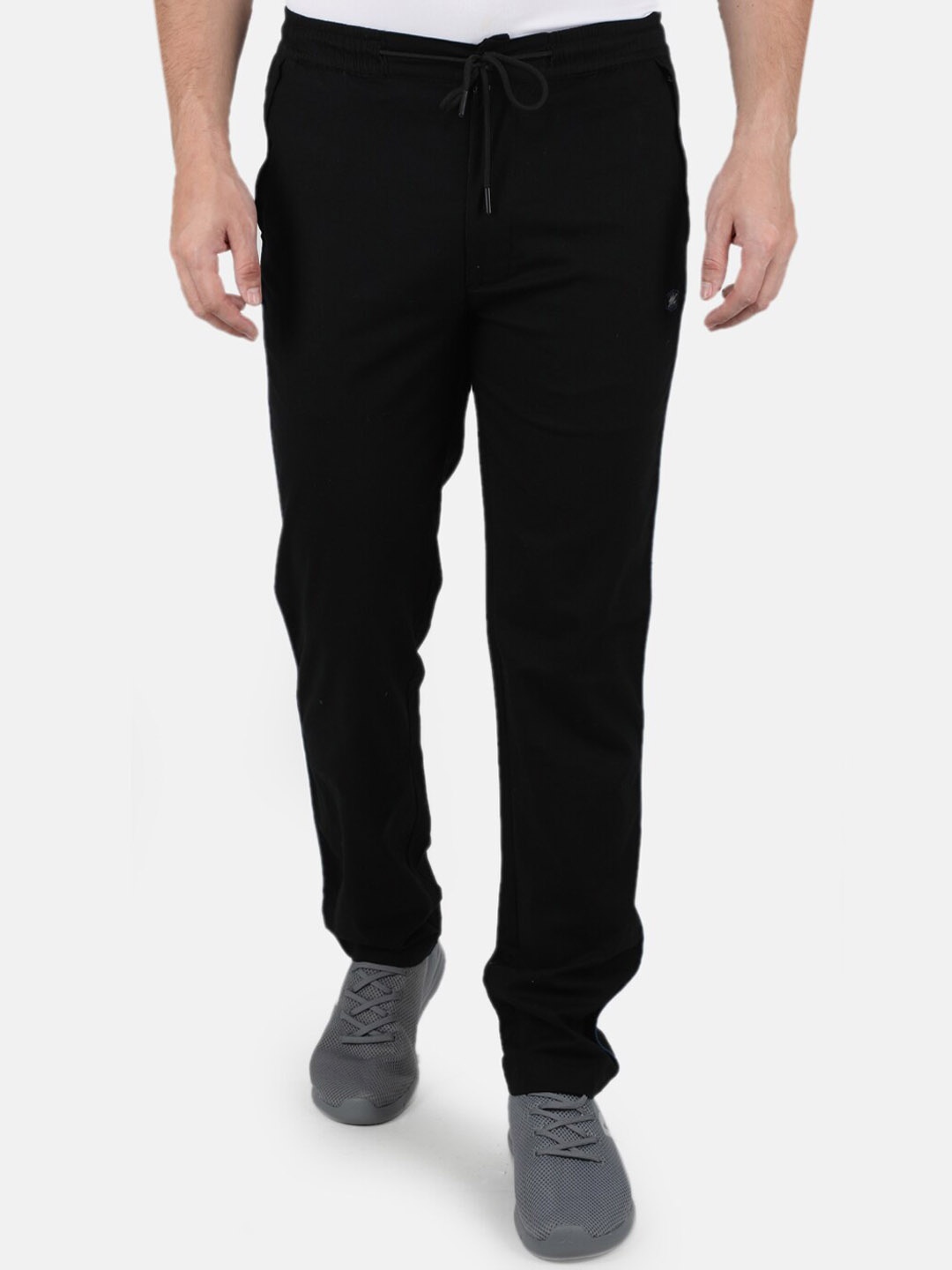 

Monte Carlo Men Black Solid Track Pants