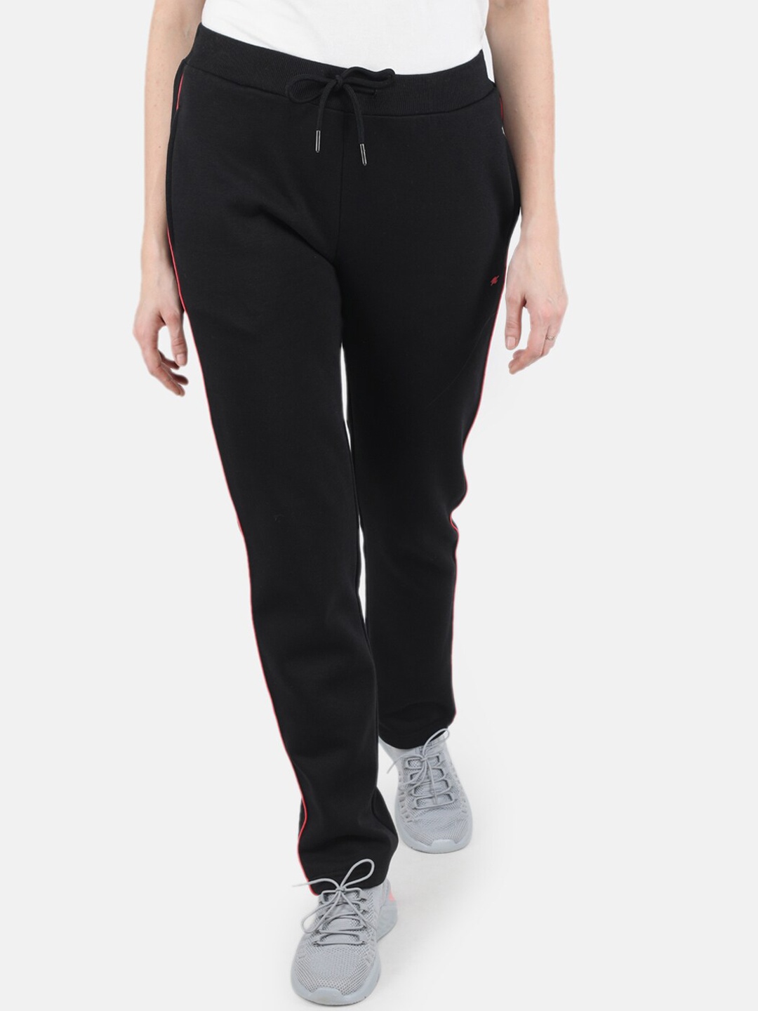 

Monte Carlo Women Black Track Pants