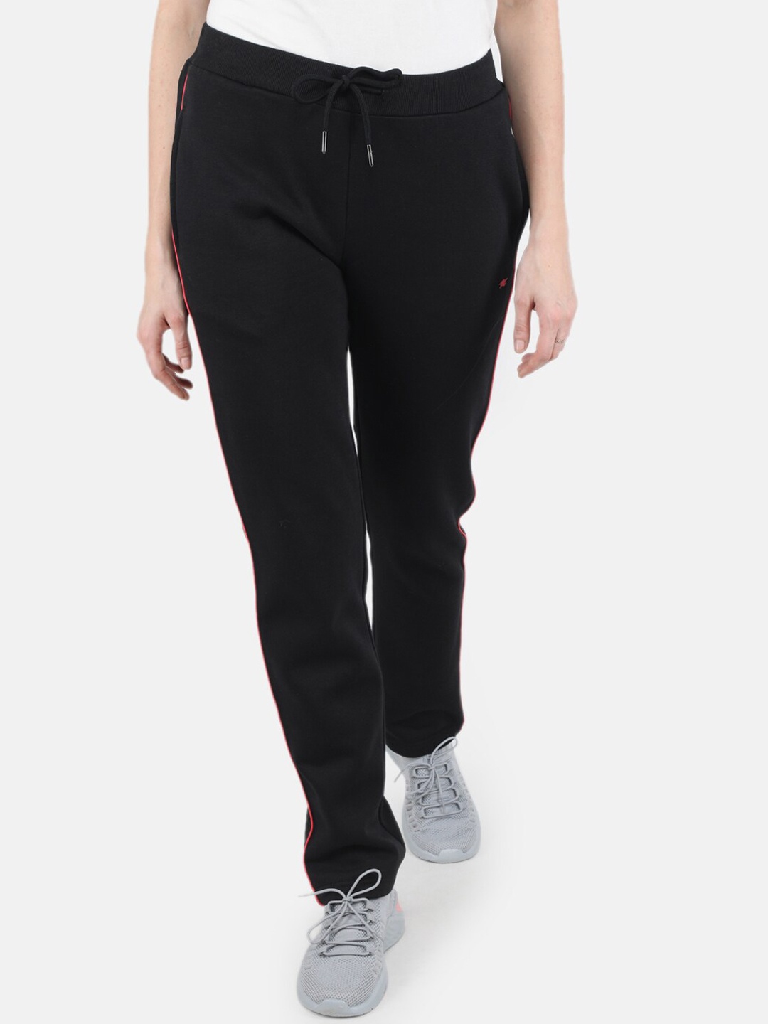 

Monte Carlo Women Black Solid Cotton Track Pants