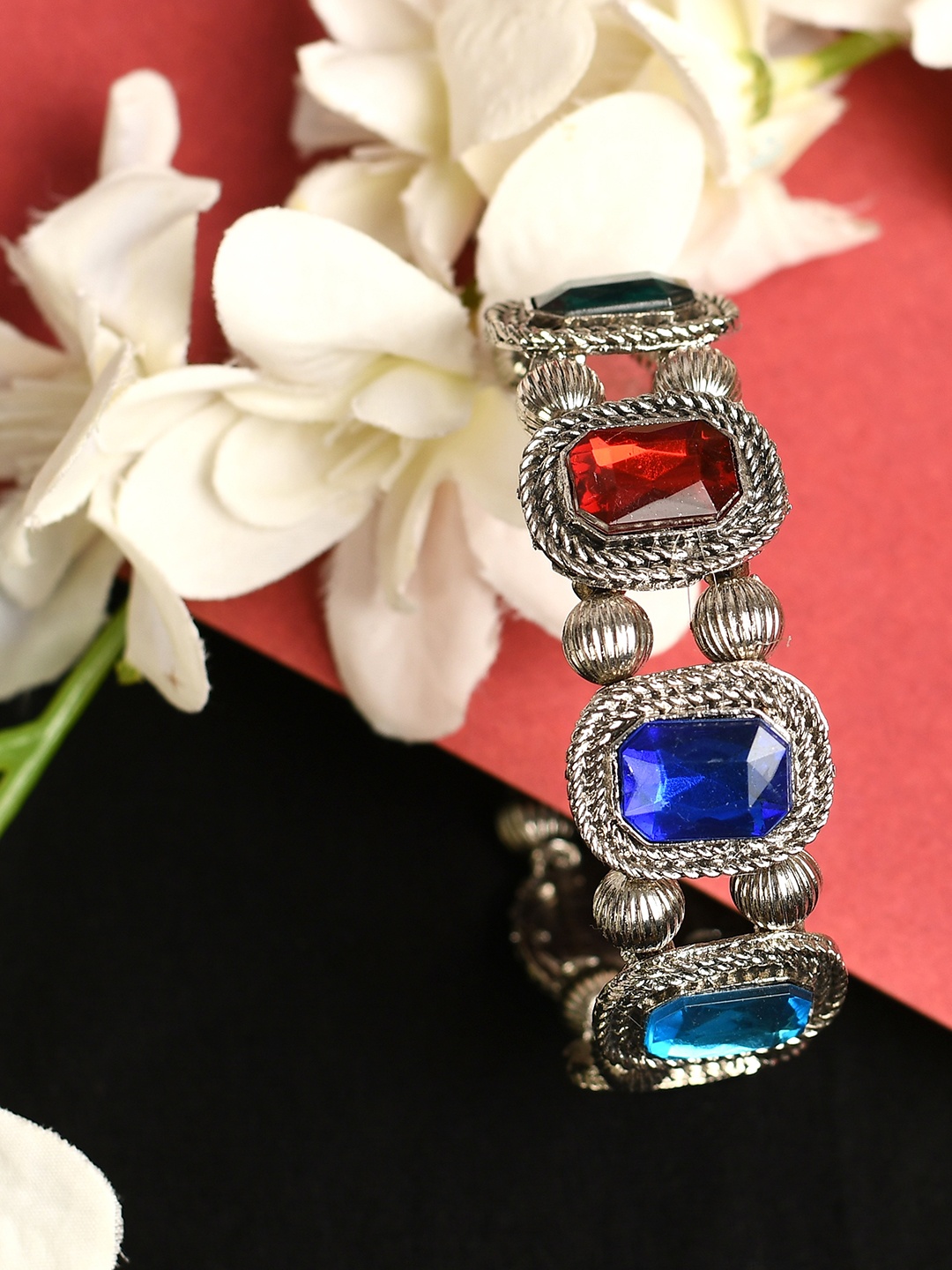 

QTO Women Silver-Toned & Blue Oxidised Silver-Plated Cuff Bracelet