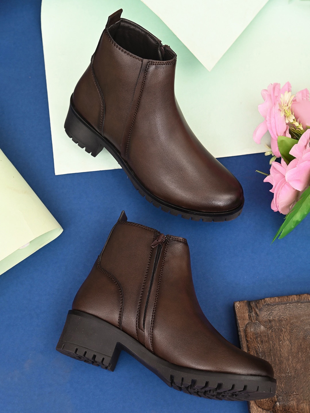 

Fentacia Women Brown Chelsea Boots