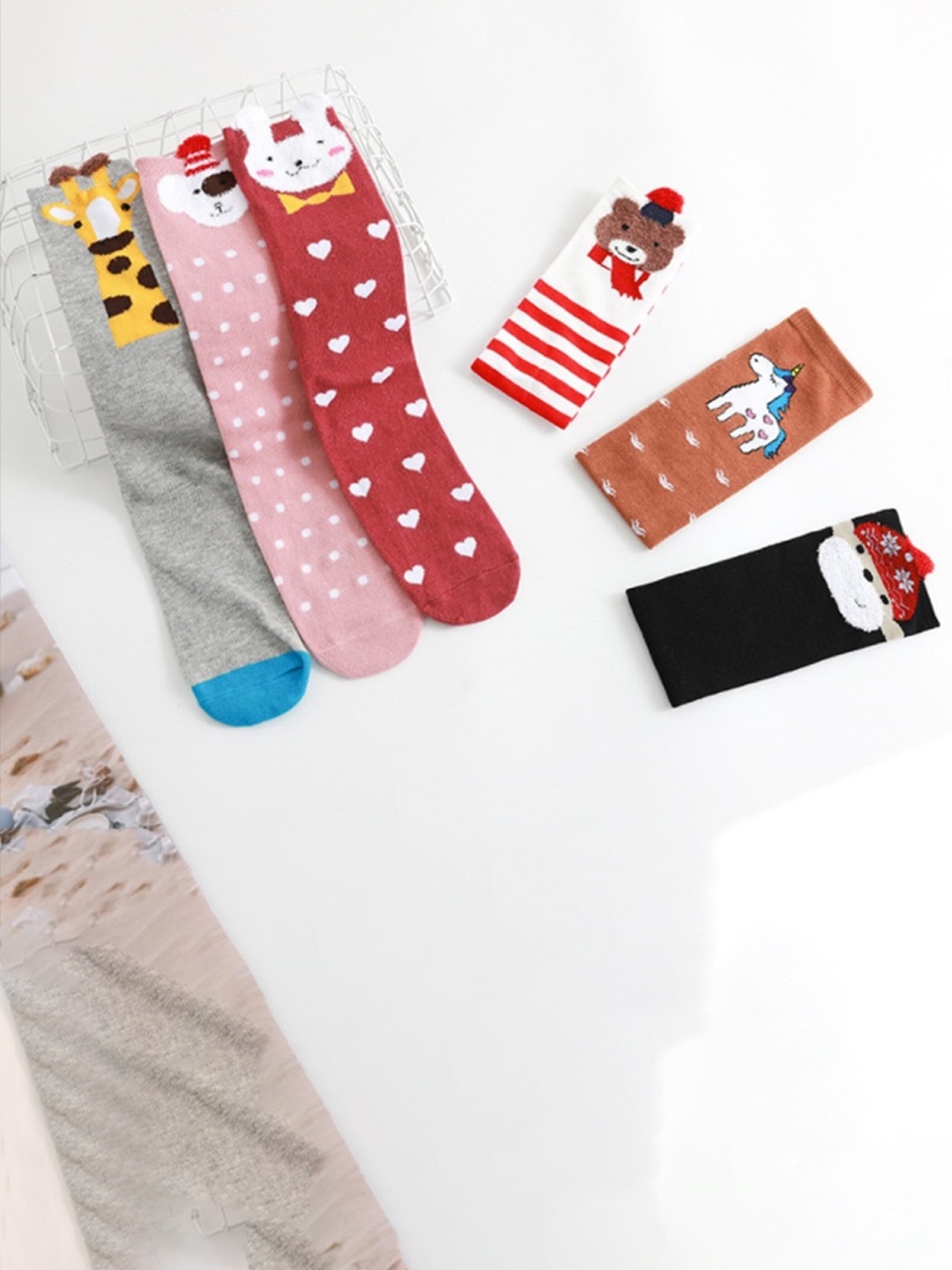 

EL REGALO Girls Pack of 6 Red Patterned Above Knee-Length Socks